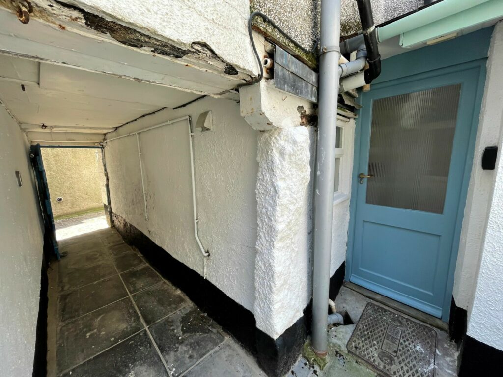 29) Sixpence Cottage - gallery image 27