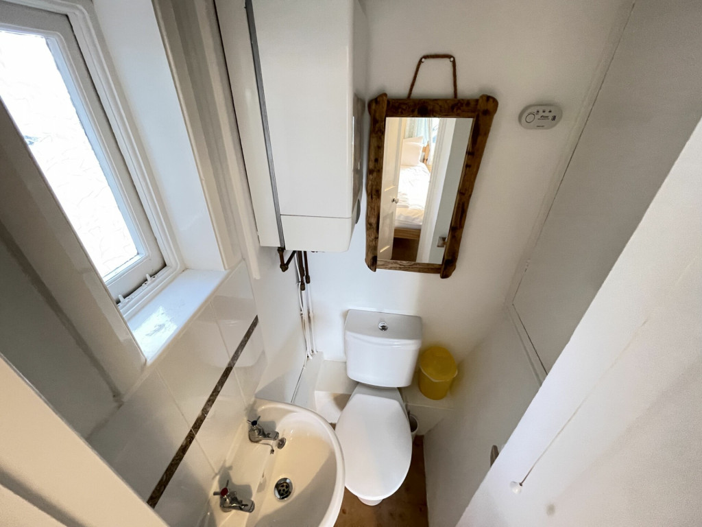 Gallery Image 18