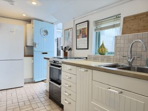 09) 9 Bowling Green Terrace - gallery preview image 3