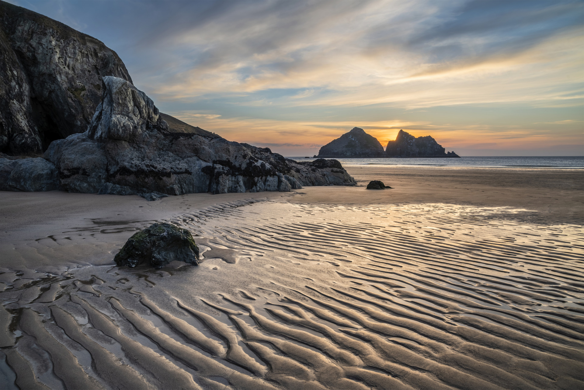 Holywell Cave and Holywell beach