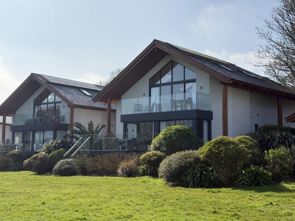 Luxury Cottages