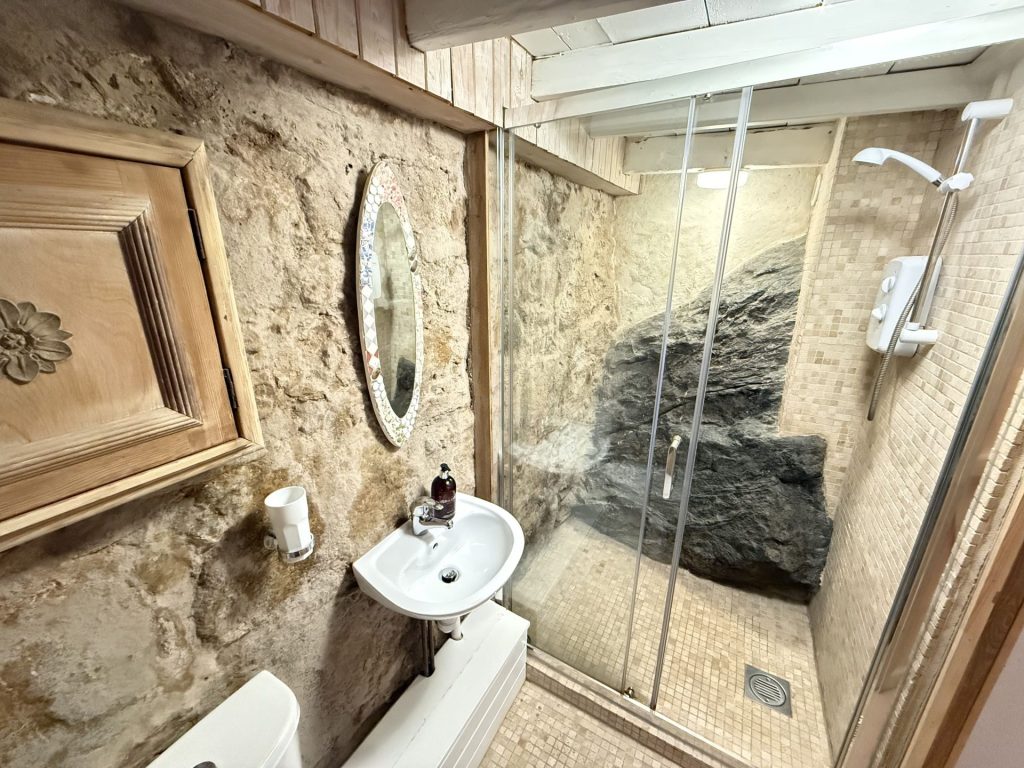 Gallery Image 10